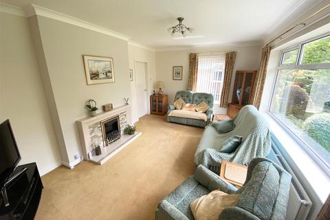 4 bedroom detached bungalow for sale - Hall Lane, Sutton, Macclesfield