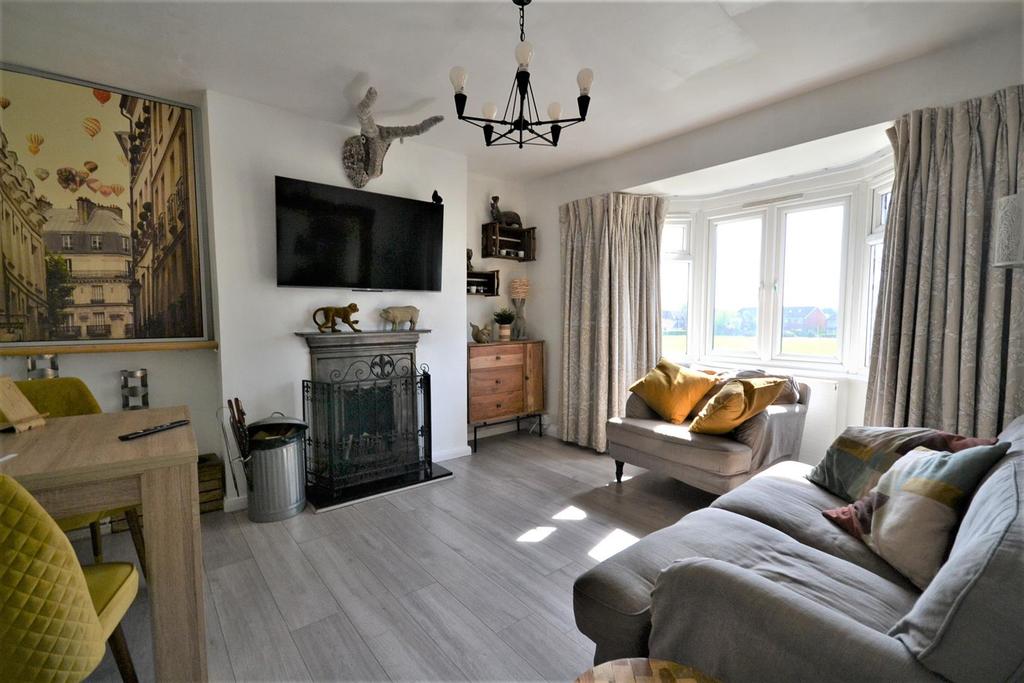 Stanhope Road, 1 bed £325,000