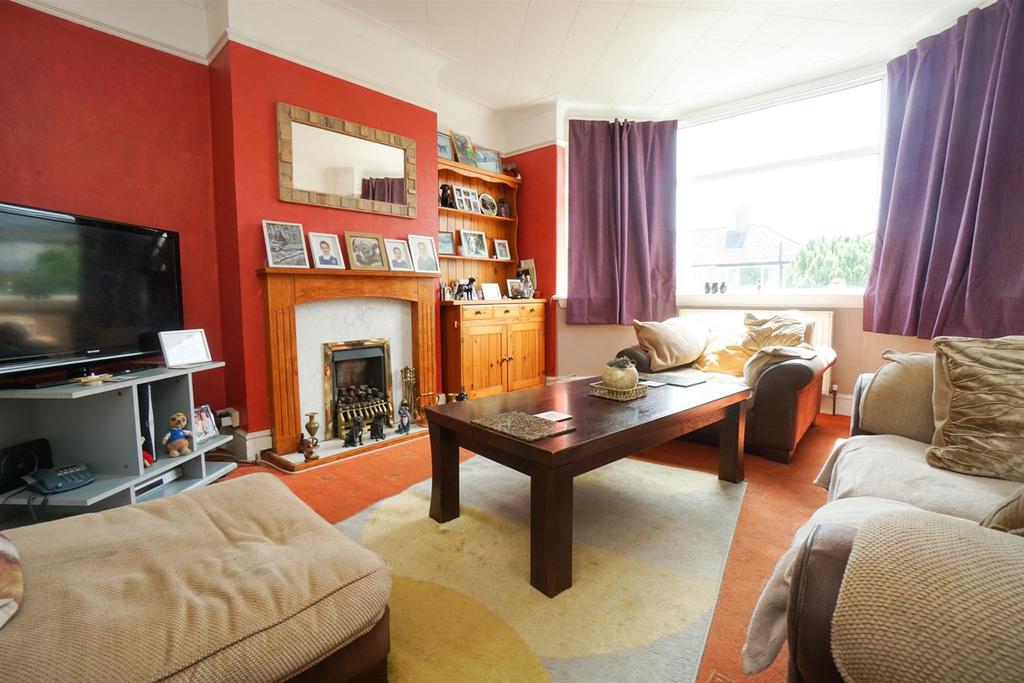 Victoria Avenue, Hastings 3 bed semidetached house £325,000