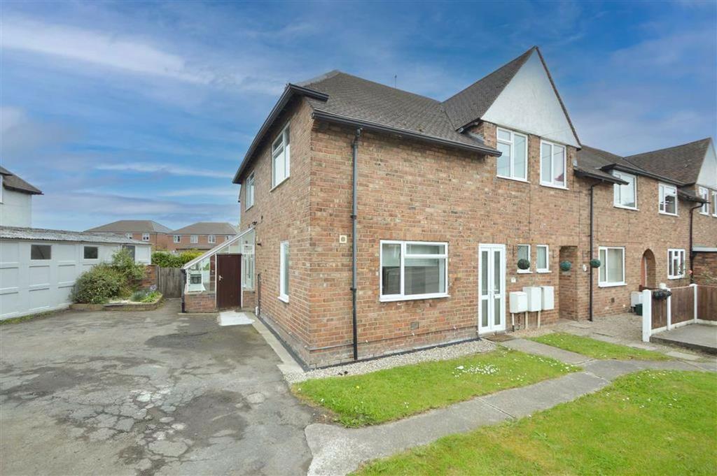 62, Whitchurch Road, Shrewsbury, SY1 3 bed semidetached house £195,000