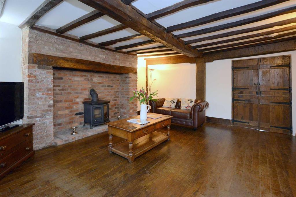 Malthouse Lane, Atcham, Shrewsbury 3 bed detached house £425,000