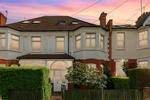 67 Hide Road, Harrow, HA1 4SE