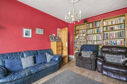 67 Hide Road, Harrow, HA1 4SE