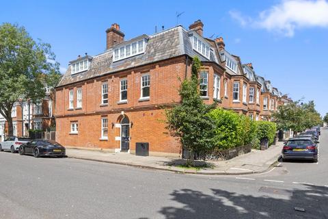 3 bedroom flat to rent, Glenloch Road, Belsize Park NW3