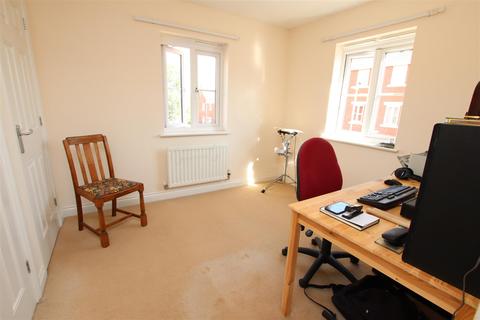 10 Haddeo Drive, Exeter, EX2 7PE