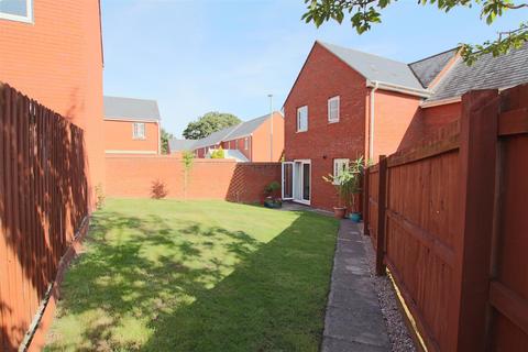 10 Haddeo Drive, Exeter, EX2 7PE