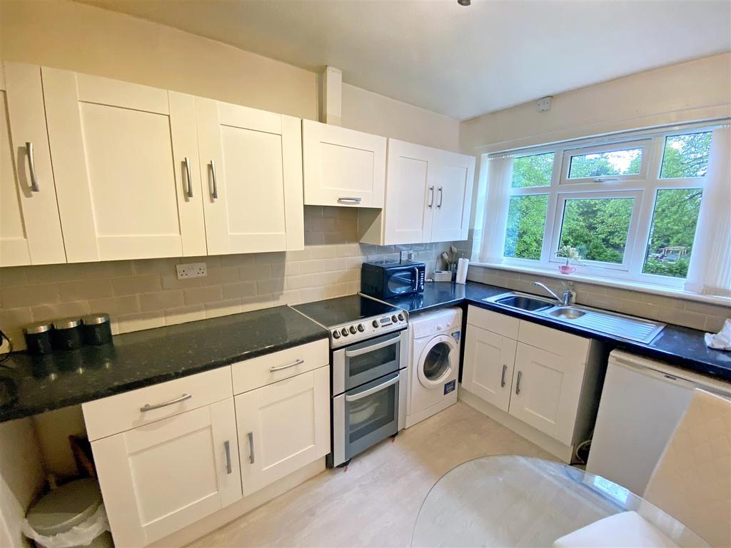 Kitchen Aspect 3.jpg