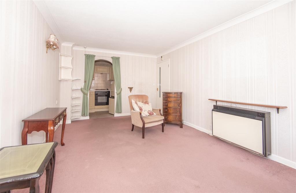 Living Room 2.jpg