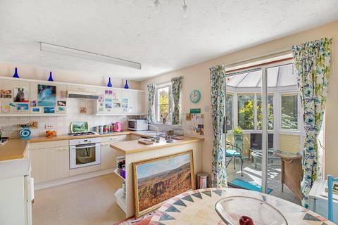 10 Andrews Way, Harnham, Salisbury, SP2 8QR