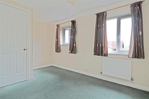 98 Alpine Road, Redhill, RH1 2LF