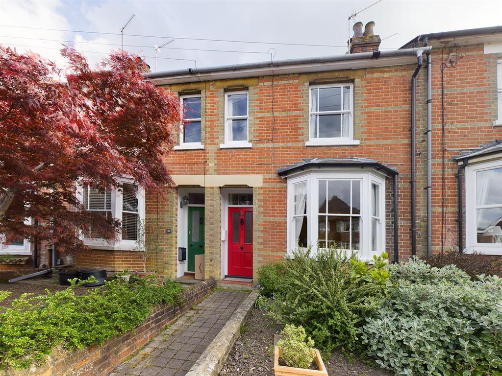 Beaconsfield Road, Basingstoke 4 bed terraced house £450,000