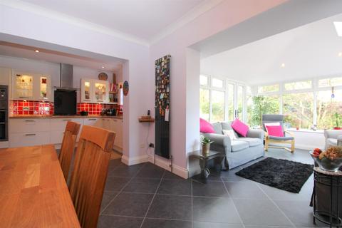 7 Aislabie Garth, Ripon, HG4 2DX