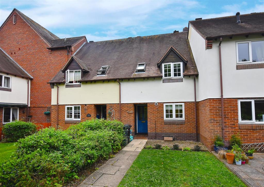 32 Kings Loade, Bridgnorth 3 bed terraced house £215,000