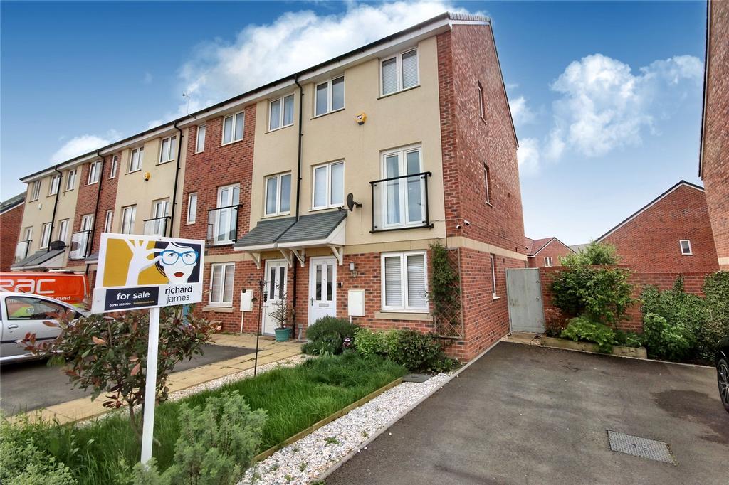 Homington Avenue, Coate, Swindon, SN3 3 bed end of terrace house £285,000