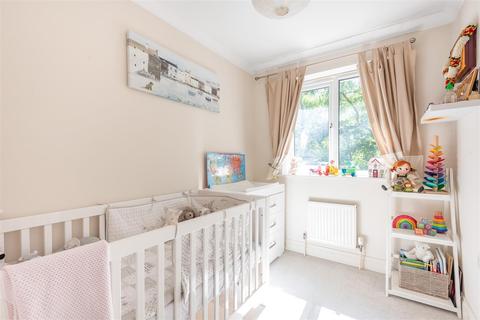 7 Riverhill Mews, Worcester Park, KT4 7AG