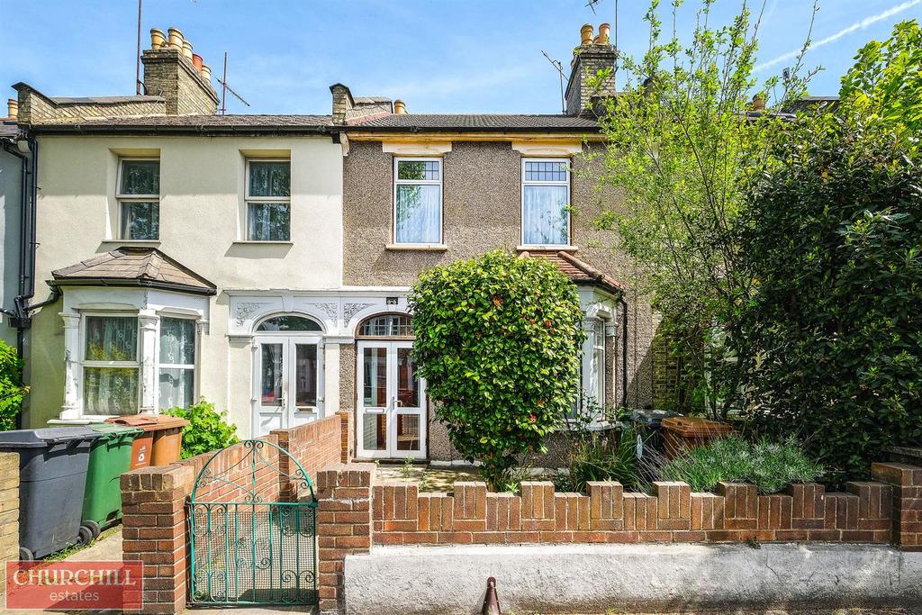 Chingford Road, Walthamstow 2 bed terraced house for sale £525,000