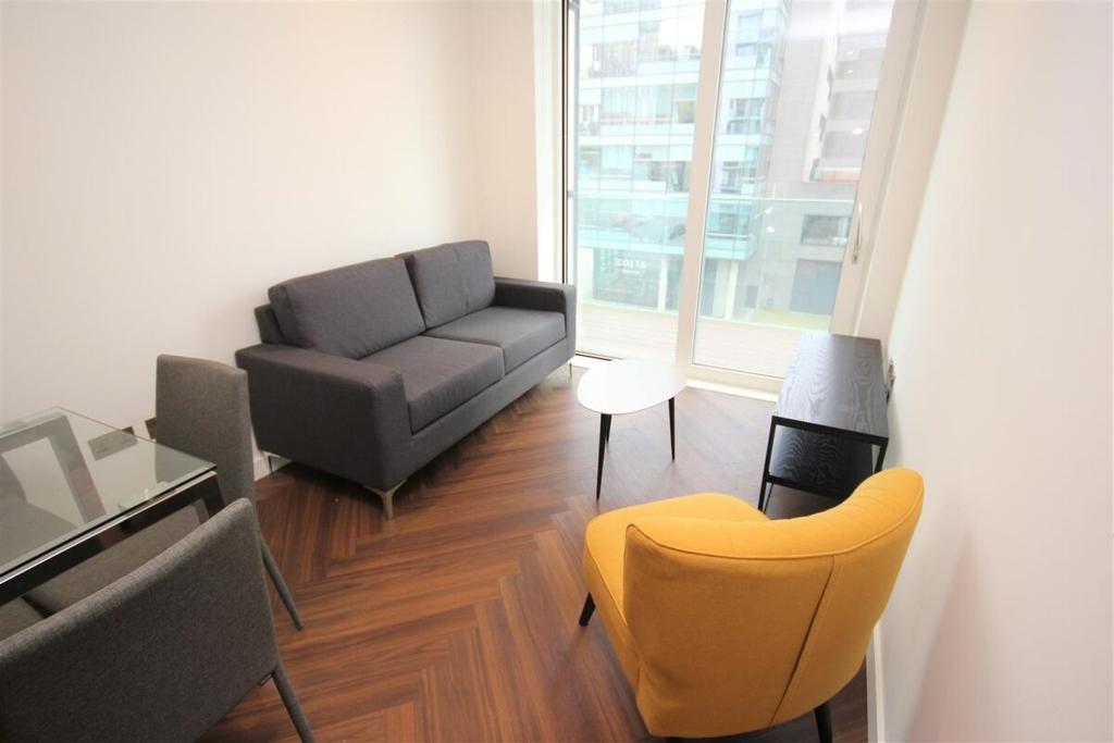 The Lightbox, Blue Media City Uk M50 1 bed apartment £950 pcm (£219 pw)