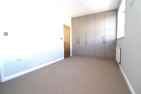 undefined, High Street, CM4