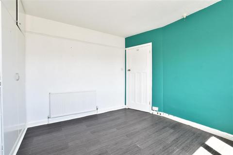 37 Elms Vale Road, Dover, CT17 9NZ