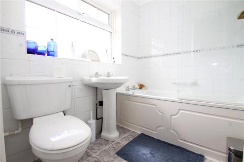 4 Bracknell Close, Camberley, GU15 4BQ