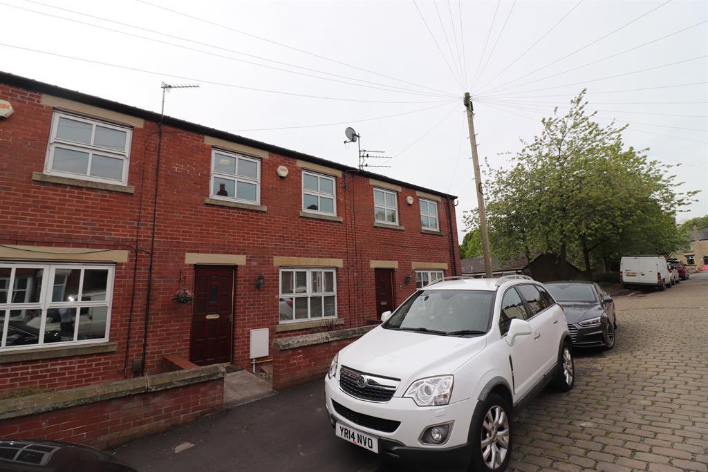 Cobden Street, Bolton, BL1 8BE 3 bed townhouse £675 pcm (£156 pw)