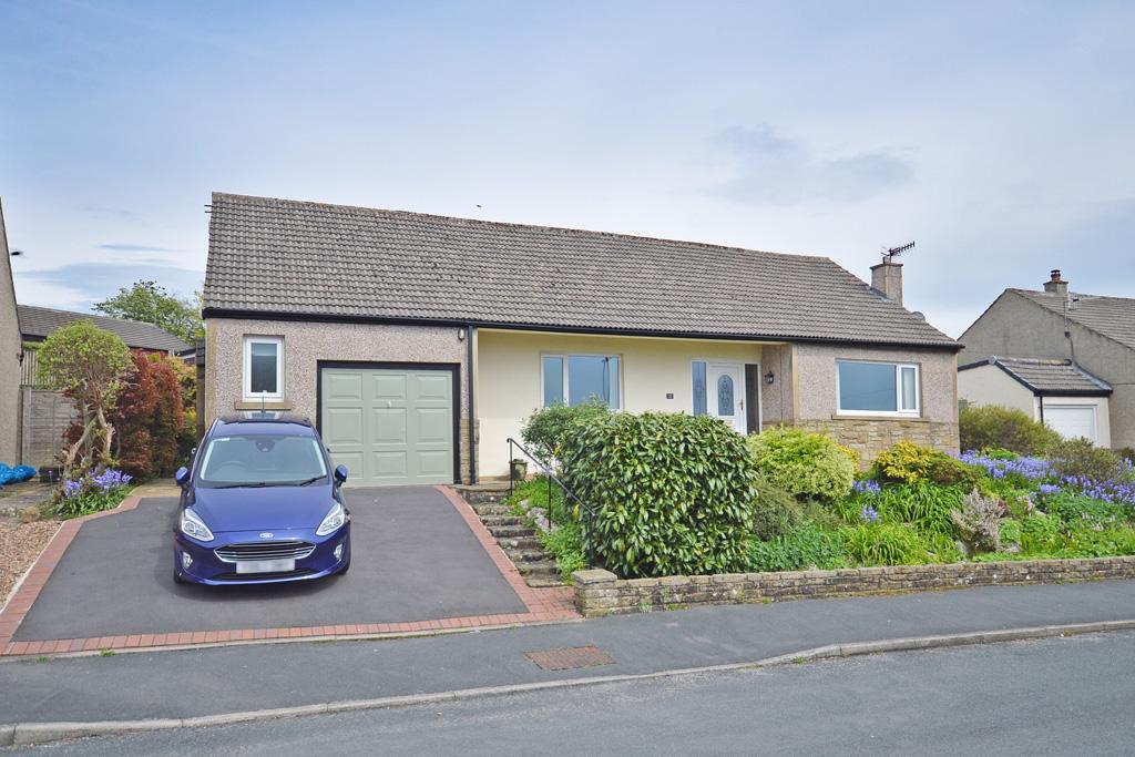22 Rockville Drive, Embsay, 5 bed detached house £469,000