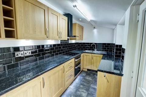 3 bedroom terraced house to rent, Keighley Road, Skipton, BD23