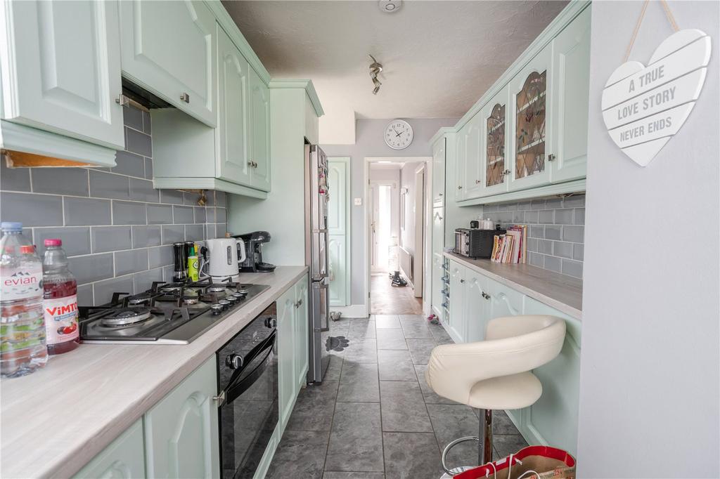 Ashridge Drive, Cleethorpes... 3 bed semidetached house £195,000