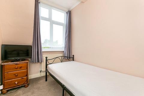 54 Hillcrest Road, Bromley, BR1 4SB