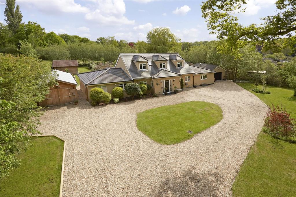 Commonside, Great Bookham, Leatherhead, Surrey, KT23 4 bed detached