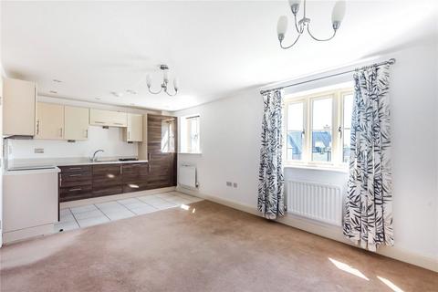 2 bedroom apartment to rent, Cross Close, Cirencester, GL7