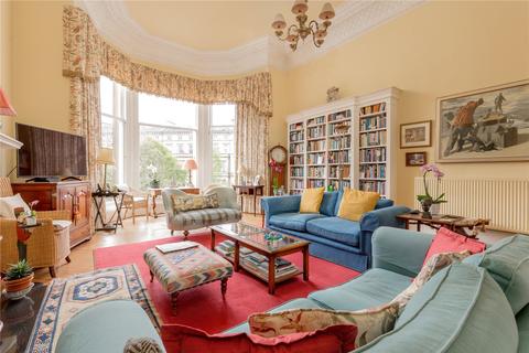 33/2 Drumsheugh Gardens, Edinburgh, EH3 7RN