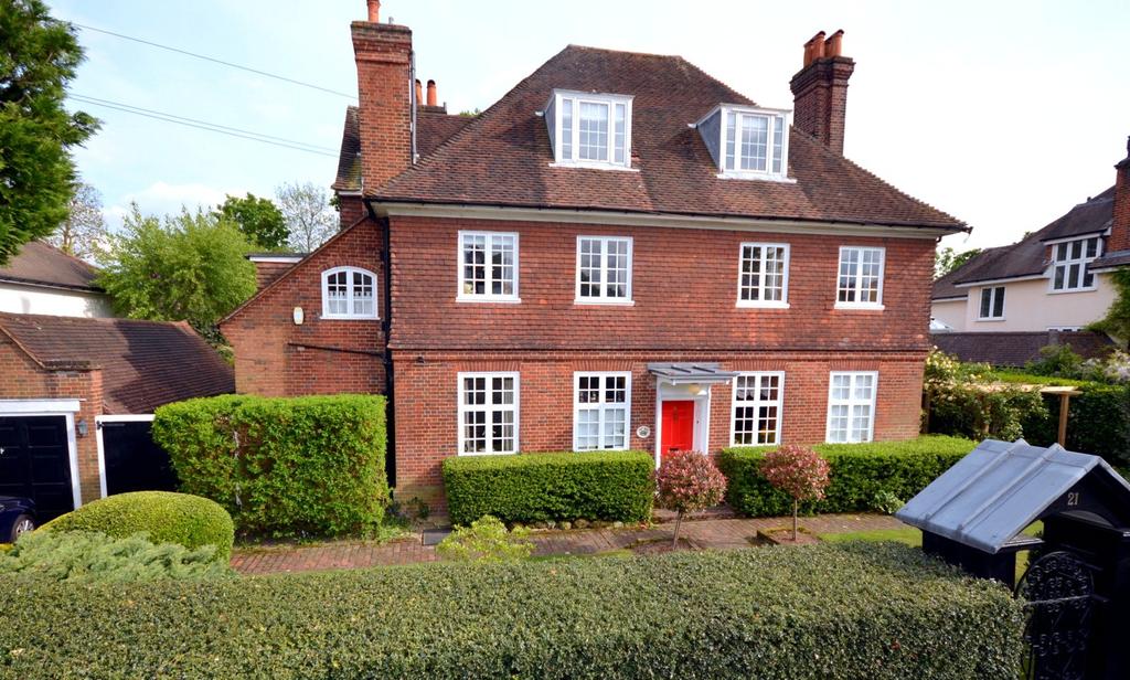 Nelson Road, New Malden, KT3 5 bed detached house £2,300,000