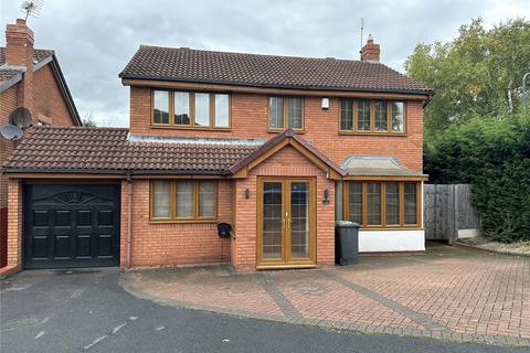 4 bedroom detached house to rent, Serin Close, Kidderminster, DY10