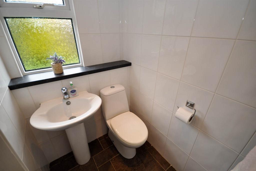 Ground floor wc
