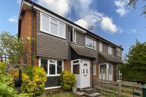 1 bedroom end of terrace house for sale - Conway Drive, Ashford, Middlesex, TW15