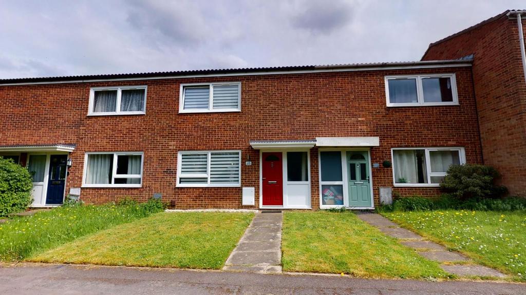 Montague Crescent, Ryehill, Northampton NN5 7RQ 2 bed terraced house