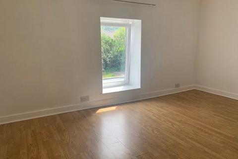 8 Cyfyng Road, Ystalyfera, Swansea, SA9 2BS