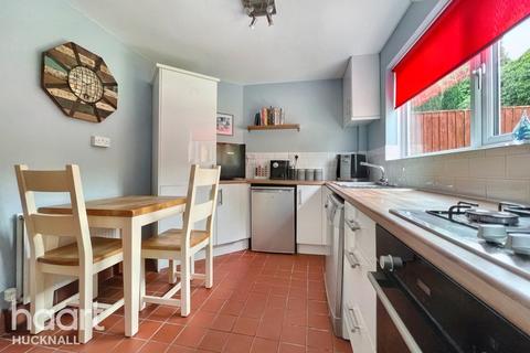 33 Cantrell Road, Nottingham, NG6 9AQ