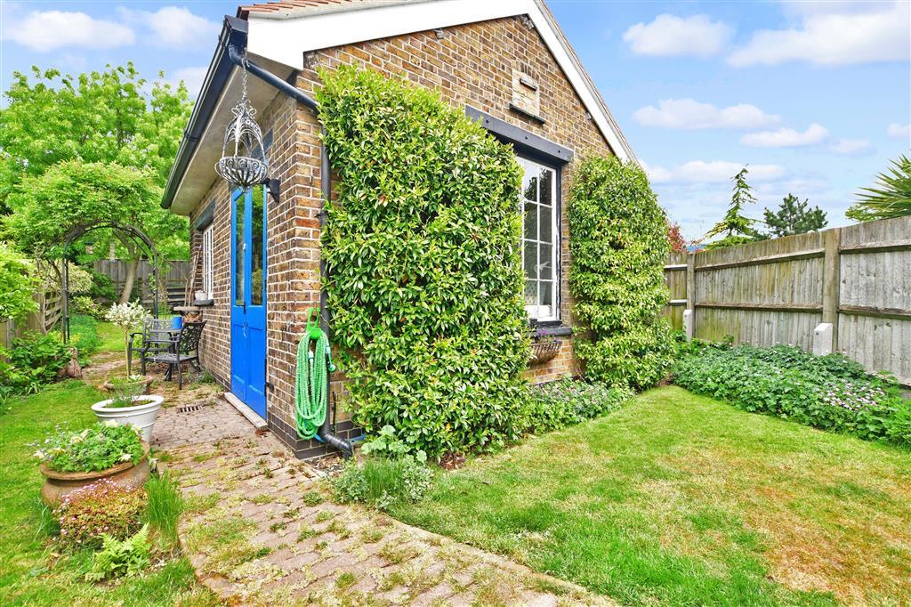 Workshop/Outbuildings