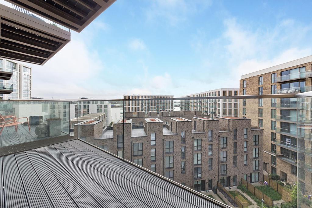Commodore House, Royal Wharf, London, E16 2 bed apartment £2,275 pcm