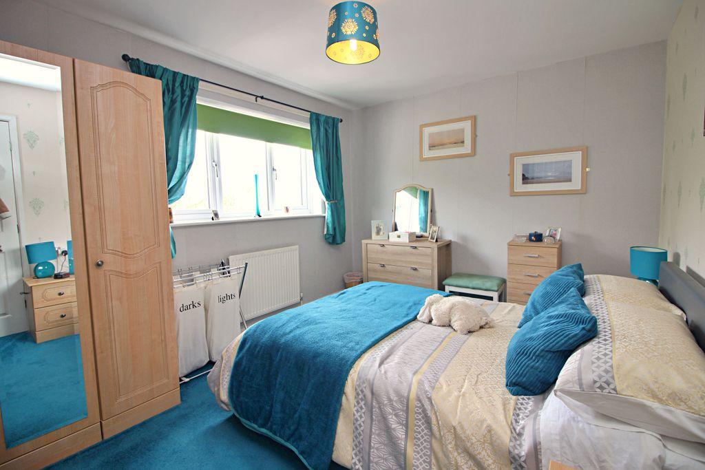 Bedroom 1 (Double)
