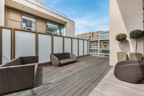 2 bedroom flat for sale, Radnor Terrace London W14