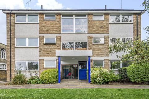 1, Parkhill Court Crescent Road, Kingston Upon Thames, KT2 7QS