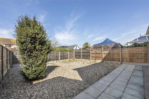 60 Louise Gardens, Rainham, RM13 8LH
