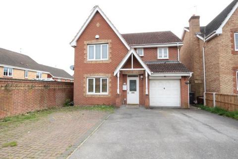 4 bedroom detached house to rent - Green Approach