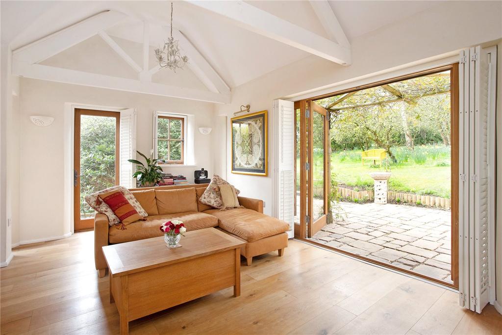 Sitting Area