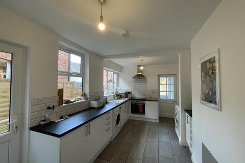 3 bedroom terraced house to rent - Botley,  Oxford,  OX2