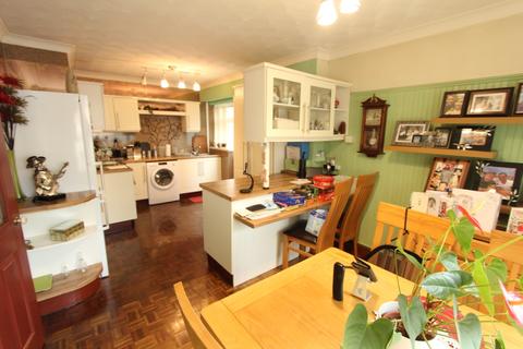 41 Somerset Road, Linford, Stanford-le-hope, SS17 0PZ