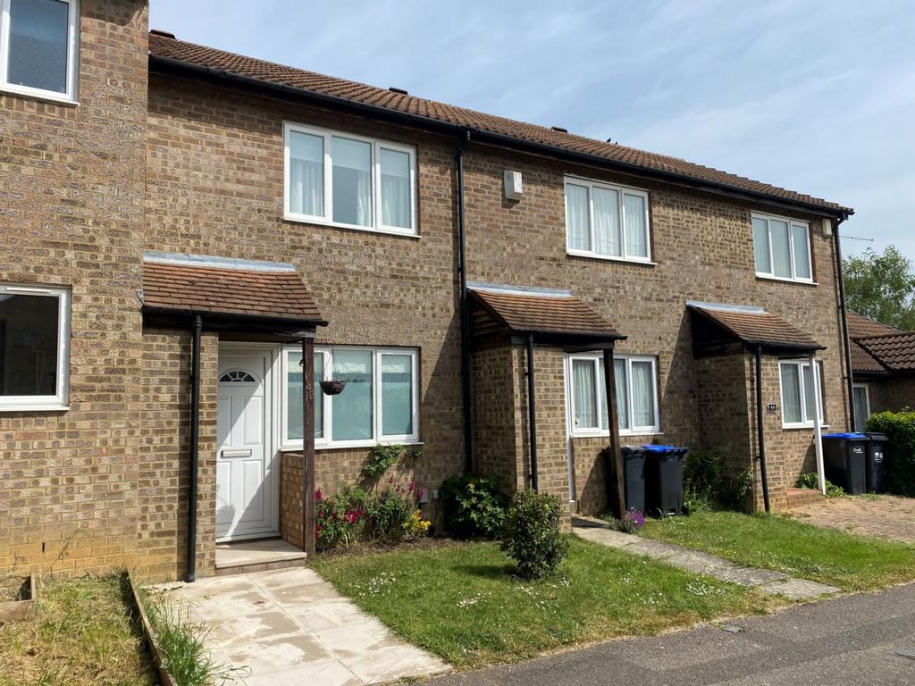 Chedworth Close, Ecton Brook, Northampton NN3 5HW 2 bed terraced house